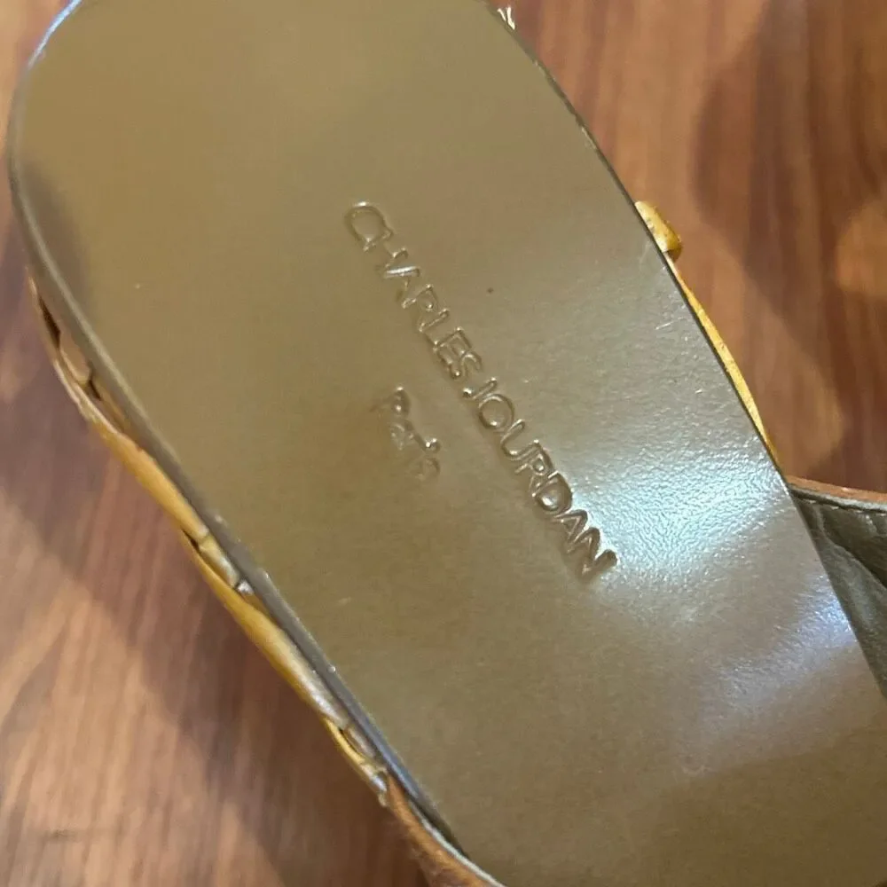 Charles Jourdan Paris rattan wedges size 5 (runs like a 6) brown